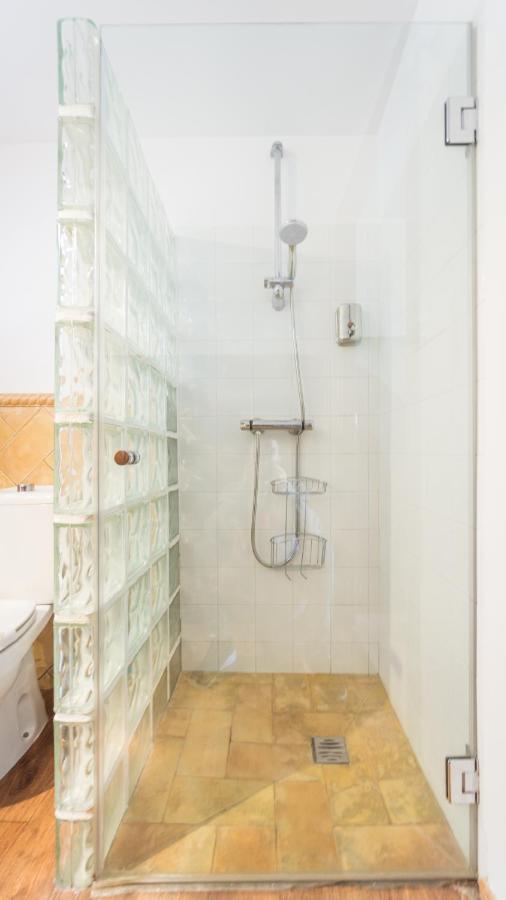 RentalSevilla Acogedor apartamento en pleno centro de Sevilla Exterior foto