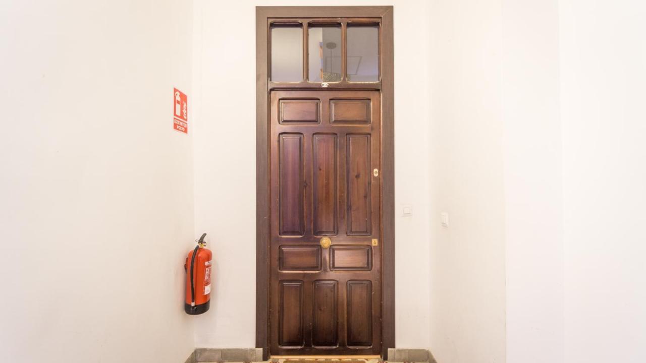 RentalSevilla Acogedor apartamento en pleno centro de Sevilla Exterior foto