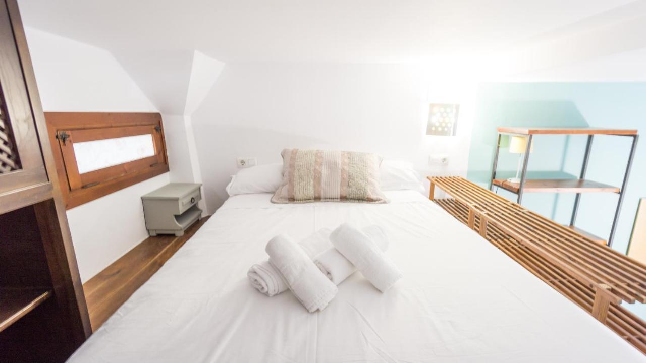 RentalSevilla Acogedor apartamento en pleno centro de Sevilla Exterior foto